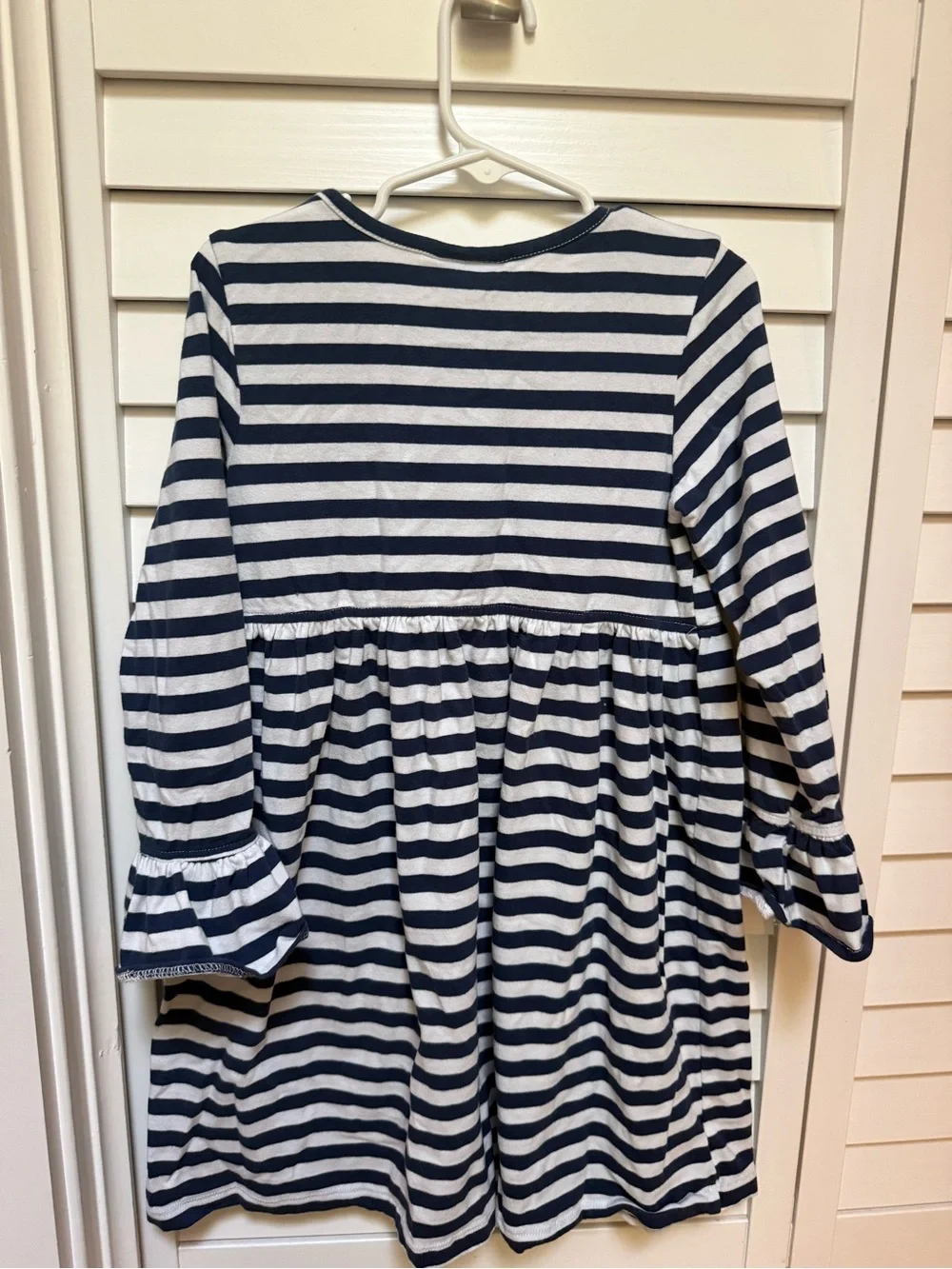 Stitchy Fish striped navy